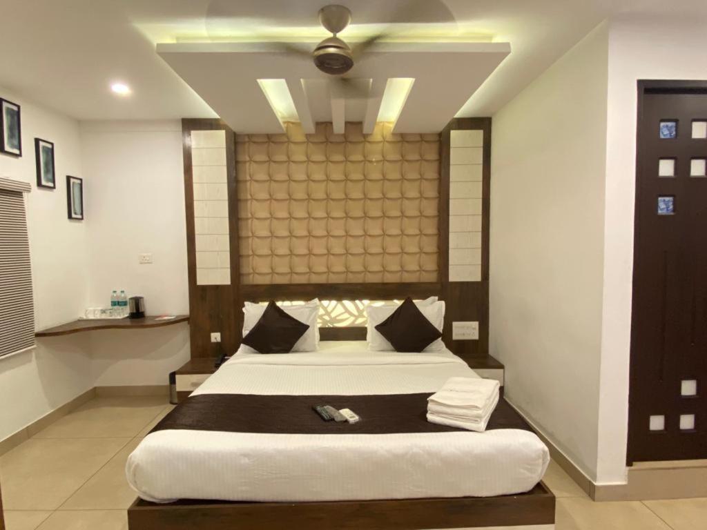 The Porch Inn Wayanad Exterior photo